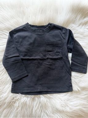 Zara Black Long-Sleeve Tee with Chest Pocket